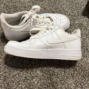 Barely Worn Air Force 1’s